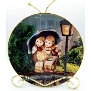 Hummel Stormy Weather Plate Little Companions Danbury Mint 1989 Limited Edition
